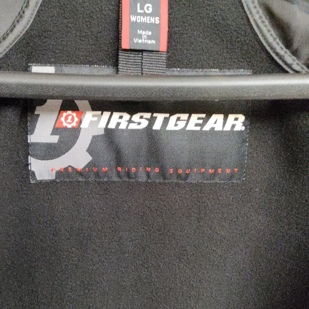 🦋FirstGear Softshell Jacket - Picture 11 of 13